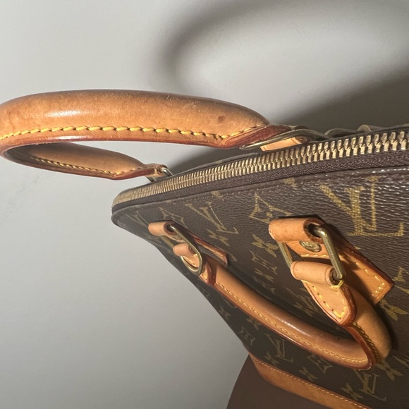 Vintage LV Alma - Picture 8 of 13